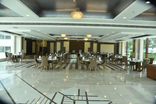 Opulent Hotel By Ferns N Petals