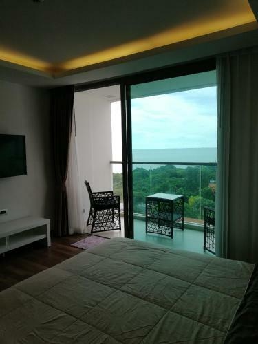 The Peak Towers Sea View Apartments