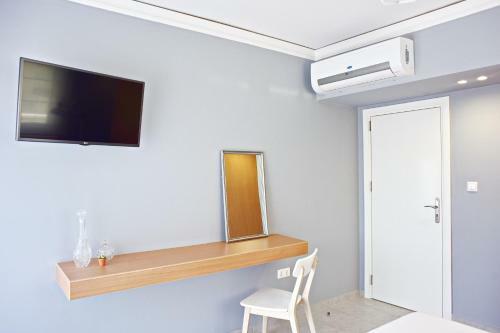 Alkyoni City Apartment