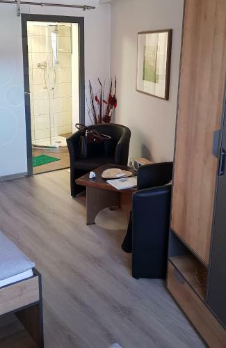 Hostal Pension K61 Sylke Und Michael Paffrath