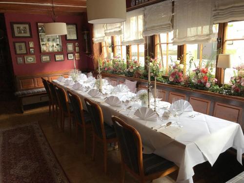 Hotel Adler Botenheim