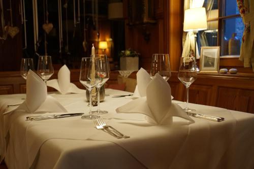 Hotel Adler Botenheim