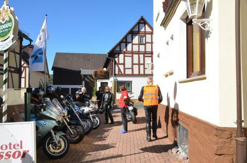 Hotel Sassor