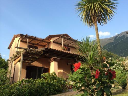 Villa Manat�