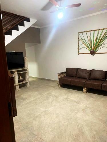 Casa Na Praia Em Condominio Fechado Com Lazer