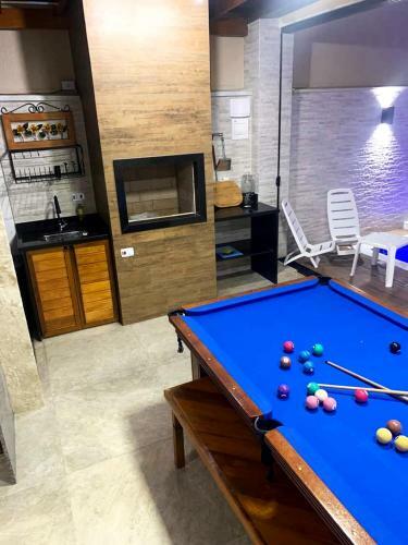 Casa Na Praia Em Condominio Fechado Com Lazer
