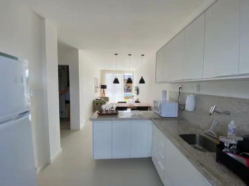 Apartamento Flat Praia Da Caueira - Flat Com Piscina A 100m Da Praia
