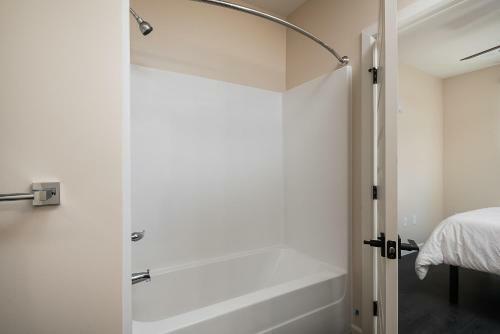 Apartamento University Suites 5 Minutes From Churchill Downs
