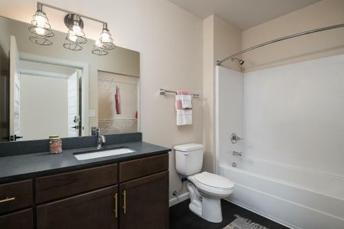 Apartamento University Suites 5 Minutes From Churchill Downs