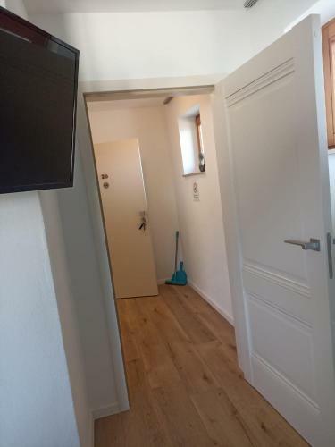 Apartment 20
