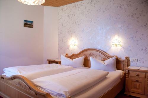 Hostal Gasthof - Hotel Zur Post
