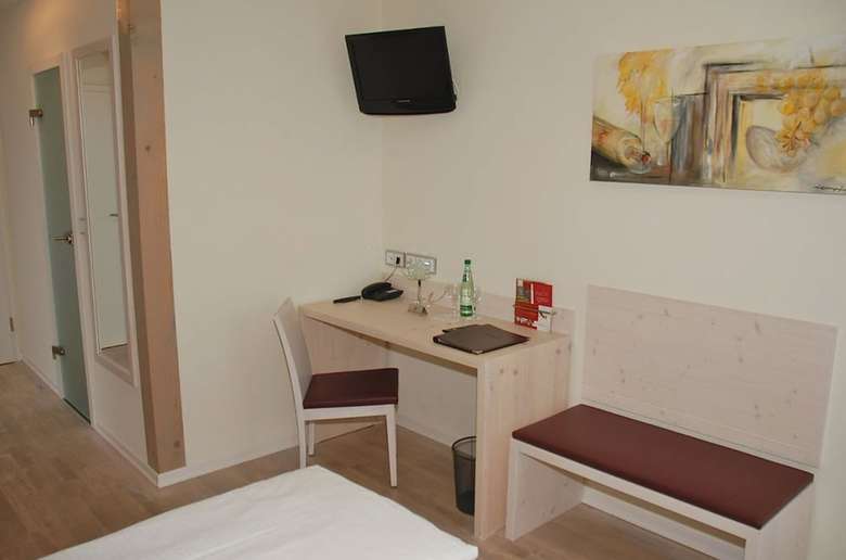 Rothweinhotel