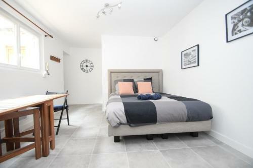 Apartamento Top Studio Refait � Neuf Aux Porte de Paris Proche Rerm�tro