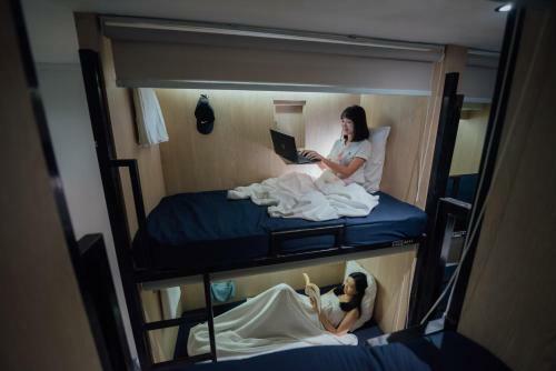 Albergue Bluewaters Pods @ Bugis
