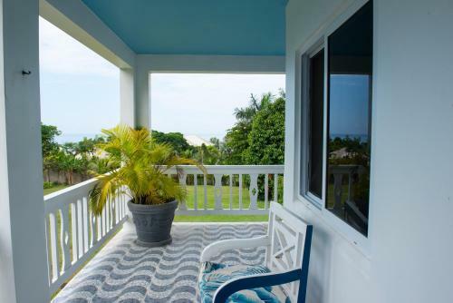 Blue Lotus Villa