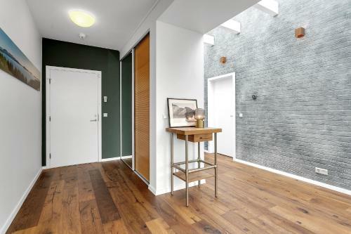 G5 - Penthouse Apartment