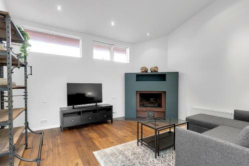 G5 - Penthouse Apartment