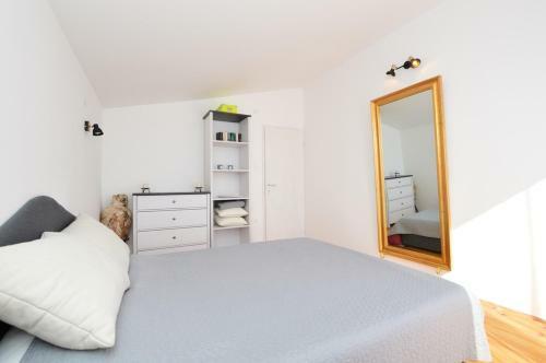 Olive Apartments
