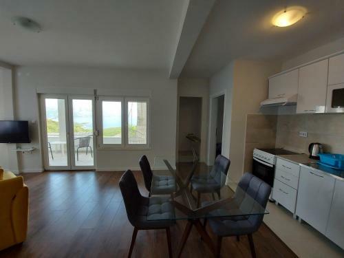 Halcon Apartments