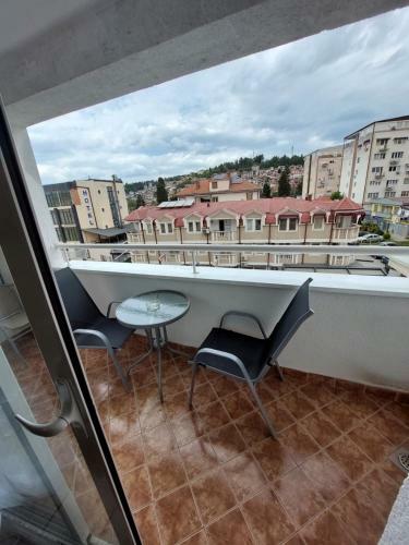 Exclusive Apartments With Lake View