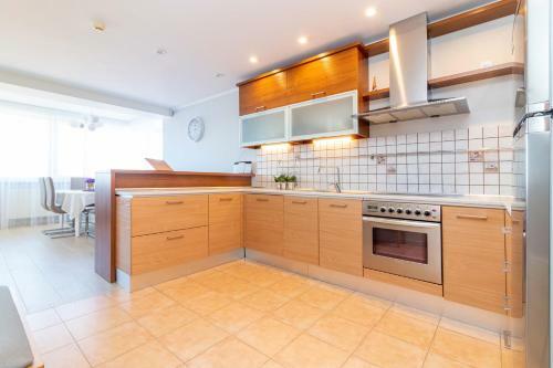 Apartamento Panoramic Apt @city Center, By Cohost