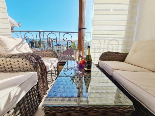 Apartamento Live By The Sea, Bijela