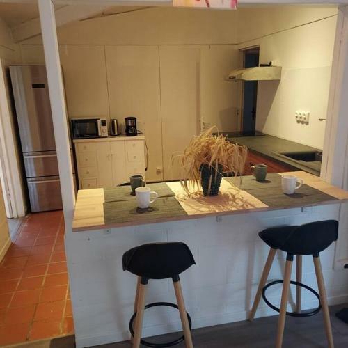Maison Mitoyenne Au Calme Entour�e Par La Nature