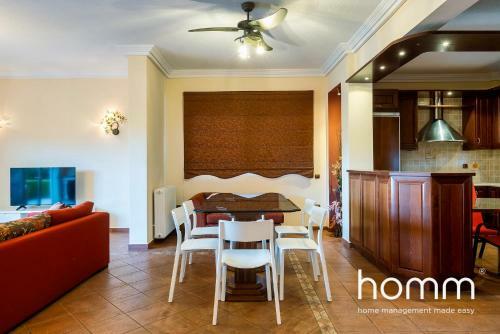 Villa Phoceus Homm Residence With Pool & Garden