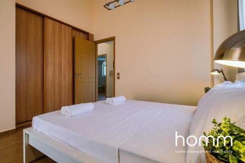 Villa Phoceus Homm Residence With Pool & Garden