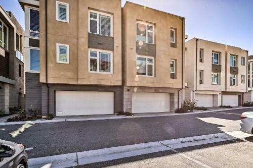 Apartamento Luxe Retreat With Rooftop Less Than Half Mi To Beach!
