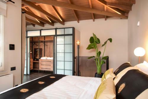 The New Era Luxury Living