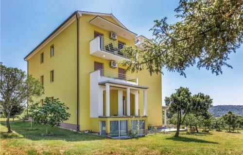 Amazing Apartment In Pomer With 1 Bedrooms