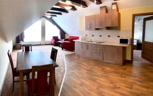 Posada Apartamenty I Pokoje Pan Tadeusz II
