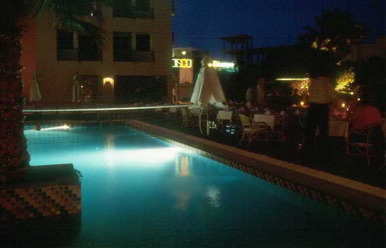 Jewels La Perla Hotel