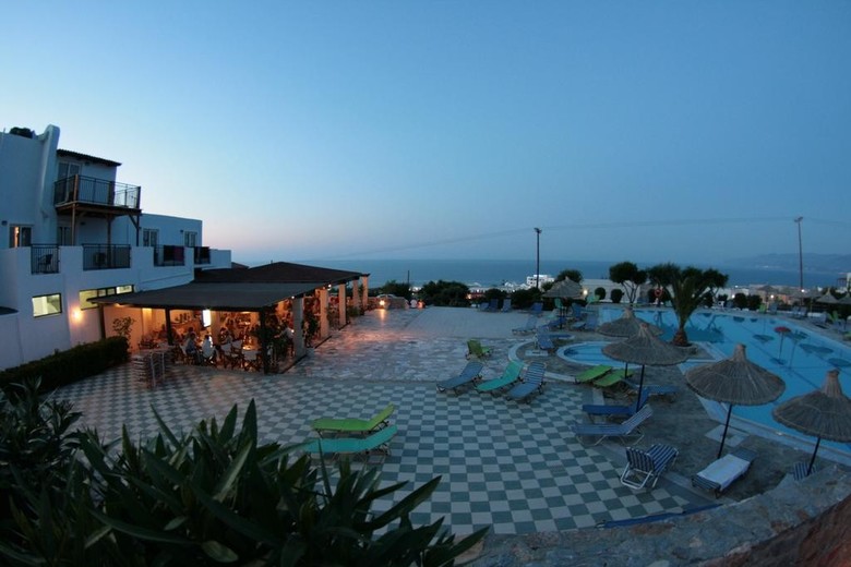 Hotel Semiramis Village