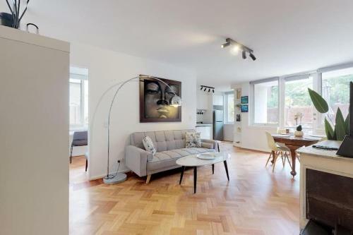 Apartamento Spacious 3 Bedroom 1 Bath St Kilda Near Cbd