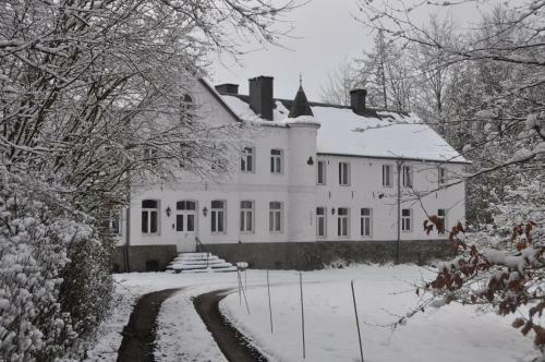 Petit Ch�teau De Beauplateau