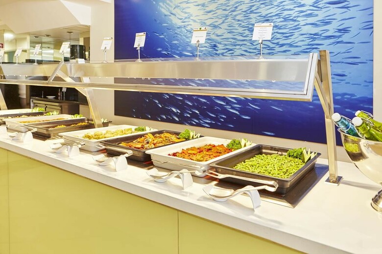 Universal Hotel Marqu�s