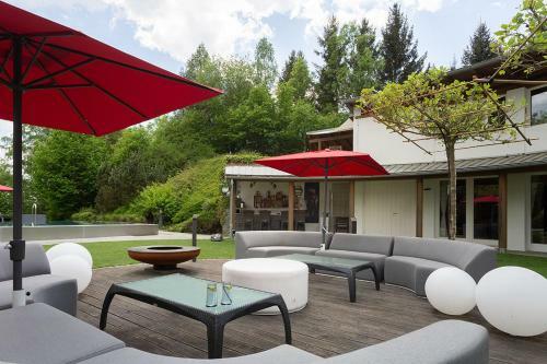 Designferienhaus Privat Villa+ Pool+ Park+ Sport
