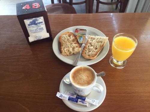 Hostal Pensi�n La Ola