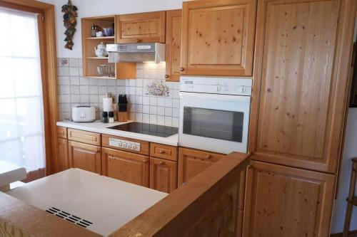 Cozy Apartment With Stunning View! Ski-in/ski-out.