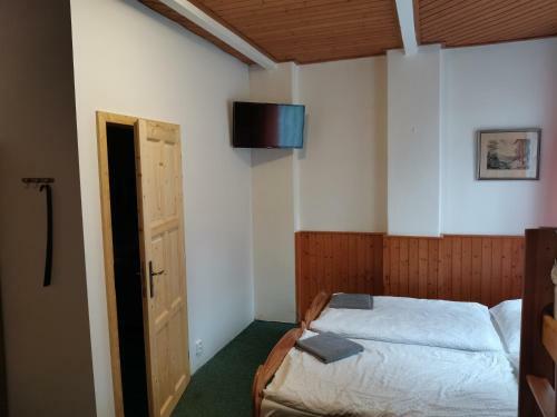 Hostal Penzion U Hrocha