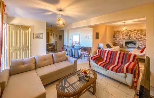 Stunning Apartment In Alepochori With 2 Bedrooms