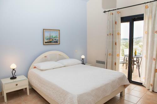 Captain's Countryside Villa For Up To 9 Visitors