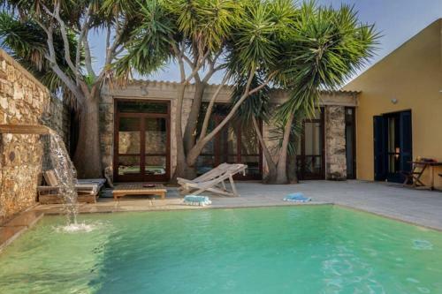 Orange Farm Villa