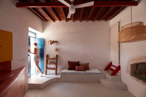 Hostal Kimolos View