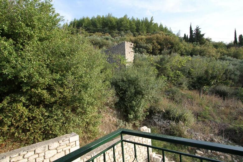 Kiparissia Castle & Sea View