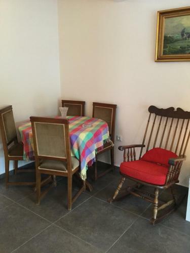 Gikas Apartment