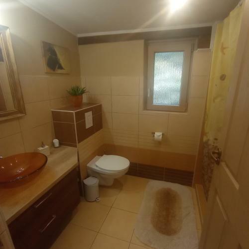 R�zsa Apartman