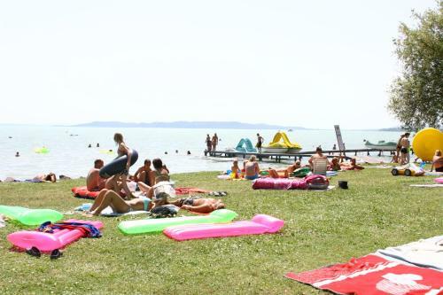 Aqua Camp Mobilh�zak - Eur�pa Kemping Als��rs